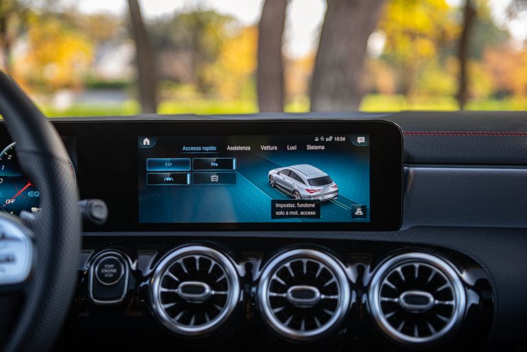 Mercedes Benz Cla Shooting- Brake: la prova su strada