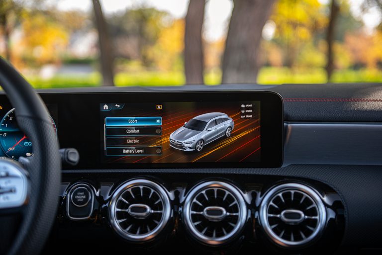 Mercedes Benz Cla Shooting- Brake: la prova su strada