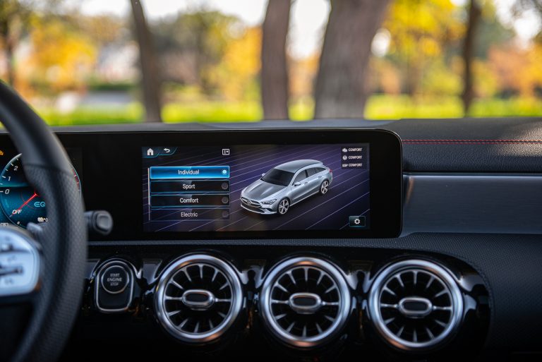 Mercedes Benz Cla Shooting- Brake: la prova su strada