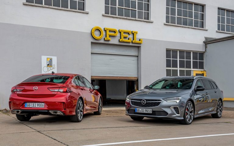 Nuova Opel Insignia 2020: immagini ufficiali