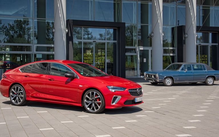 Nuova Opel Insignia 2020: immagini ufficiali
