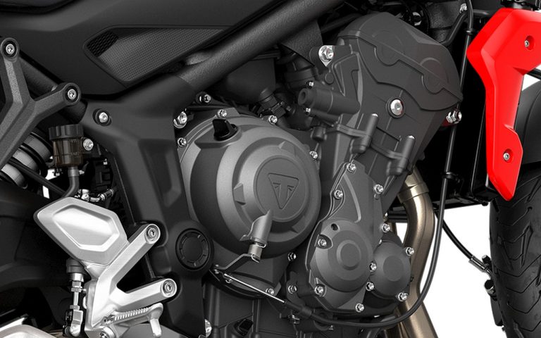 Triumph Trident 660: immagini ufficiali