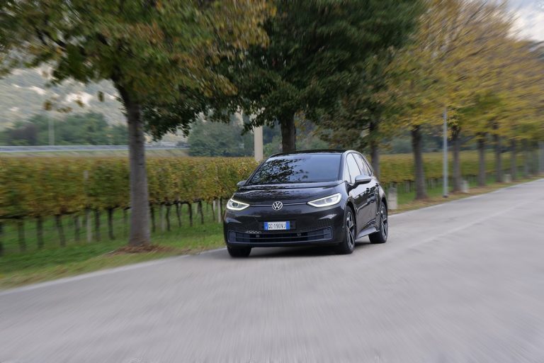 Volkswagen ID.3: prima prova su strada