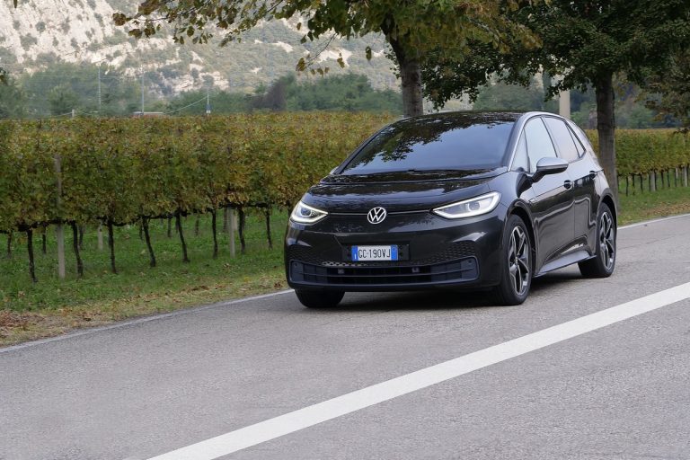 Volkswagen ID.3: prima prova su strada