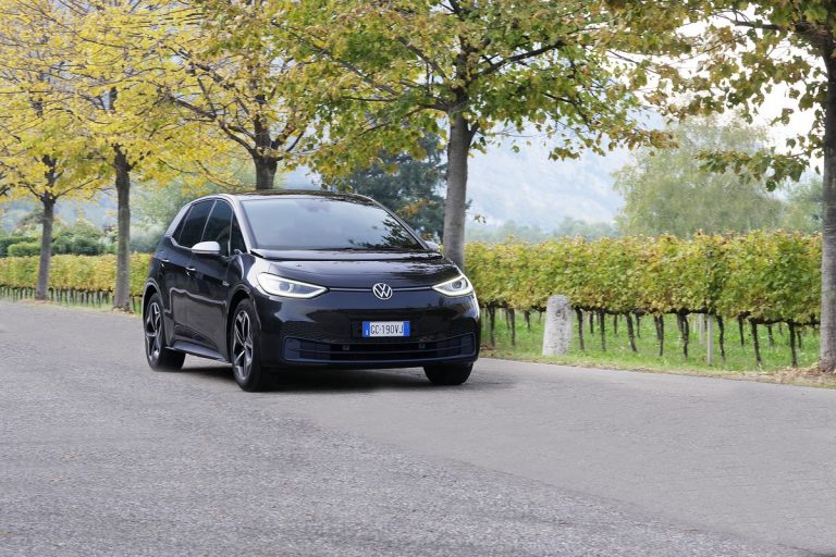 Volkswagen ID.3: prima prova su strada