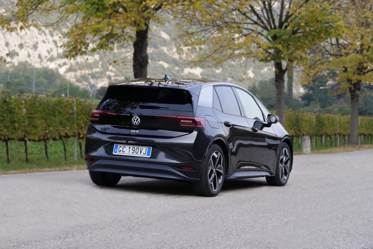 Volkswagen ID.3: prima prova su strada