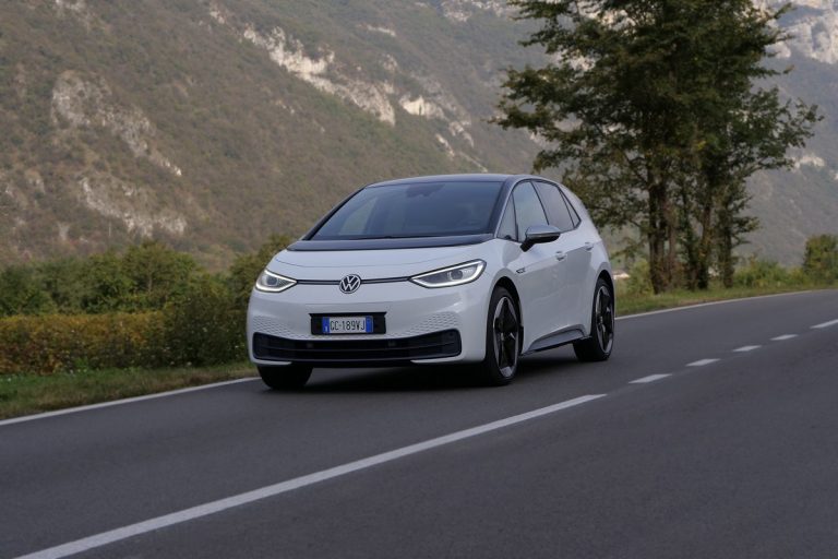Volkswagen ID.3: prima prova su strada