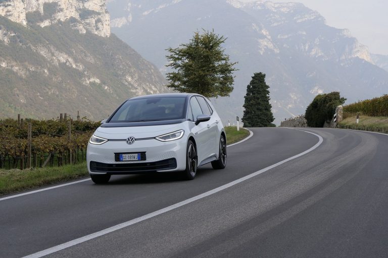 Volkswagen ID.3: prima prova su strada