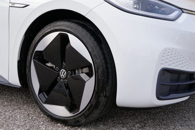 Volkswagen ID.3: prima prova su strada