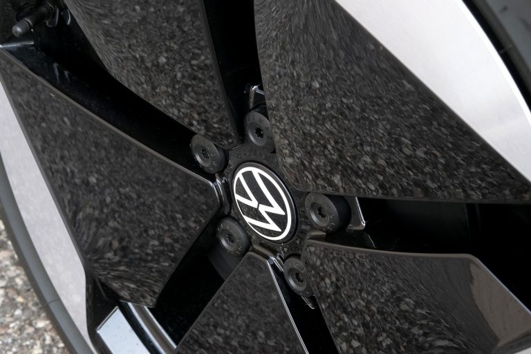 Volkswagen ID.3: prima prova su strada