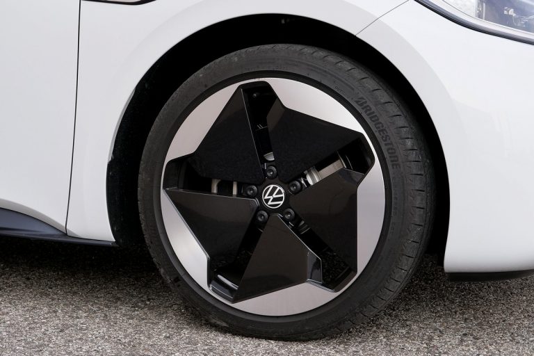 Volkswagen ID.3: prima prova su strada