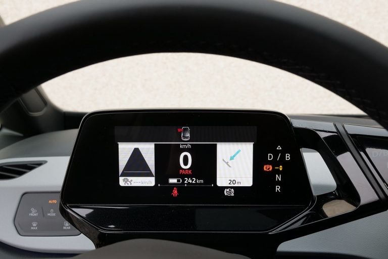 Volkswagen ID.3: prima prova su strada