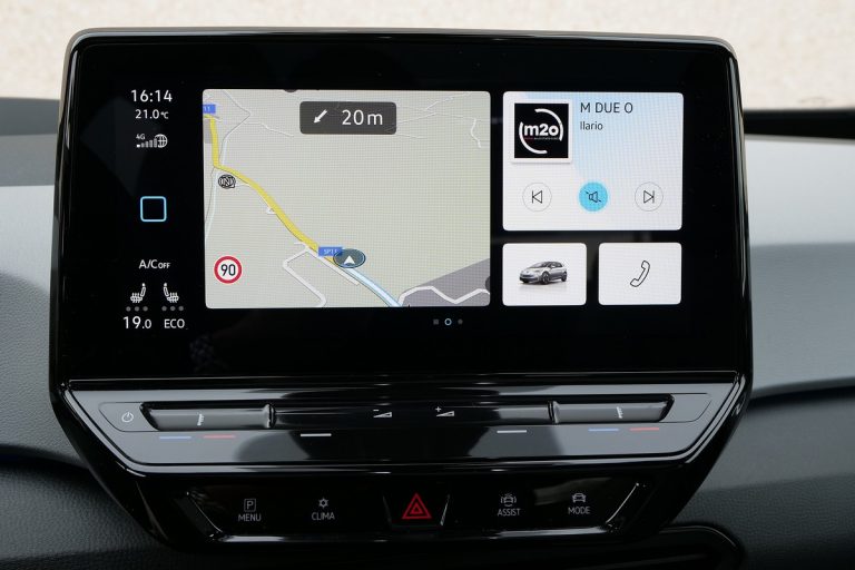Volkswagen ID.3: prima prova su strada