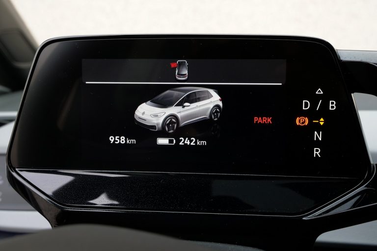 Volkswagen ID.3: prima prova su strada
