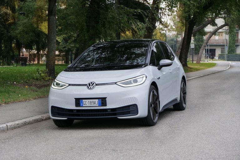 Volkswagen ID.3: prima prova su strada