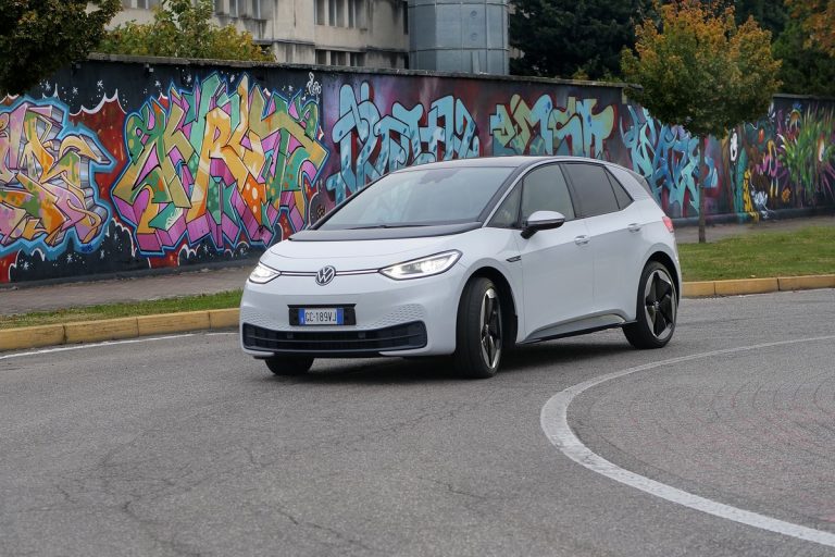 Volkswagen ID.3: prima prova su strada