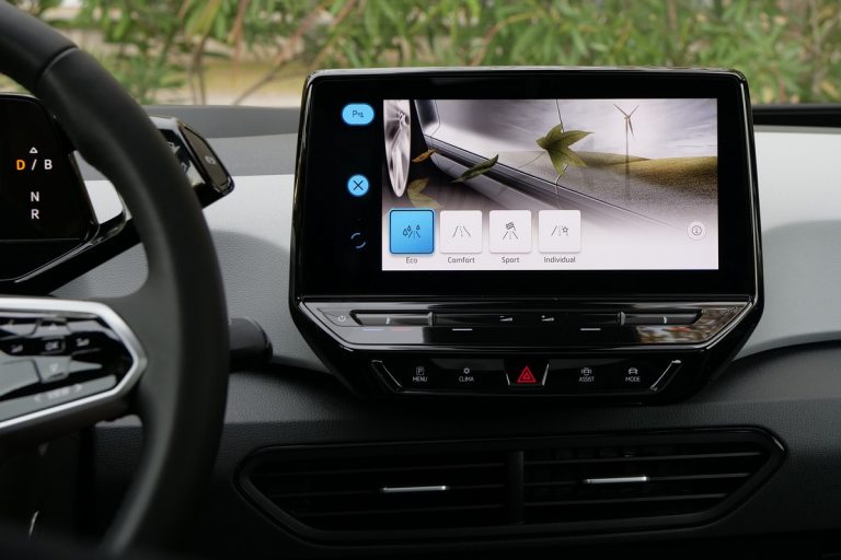 Volkswagen ID.3: prima prova su strada