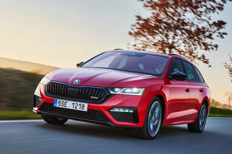 Skoda Octavia RS 2021: immagini ufficiali