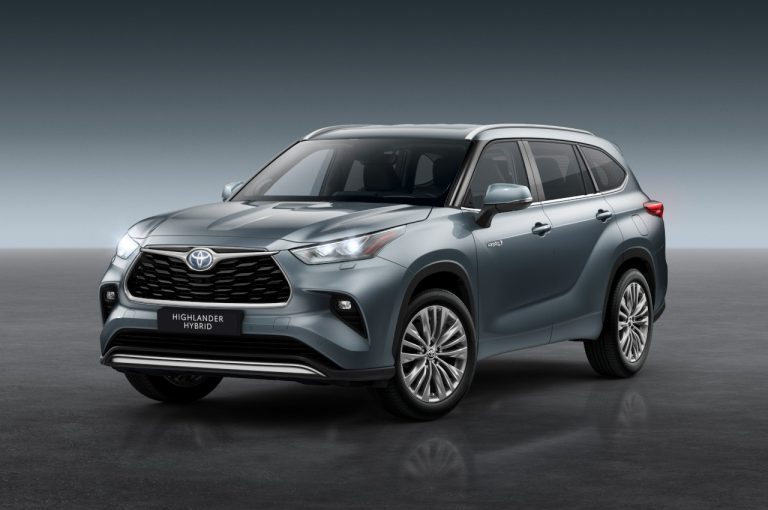 Toyota Highlander 2021: immagini ufficiali