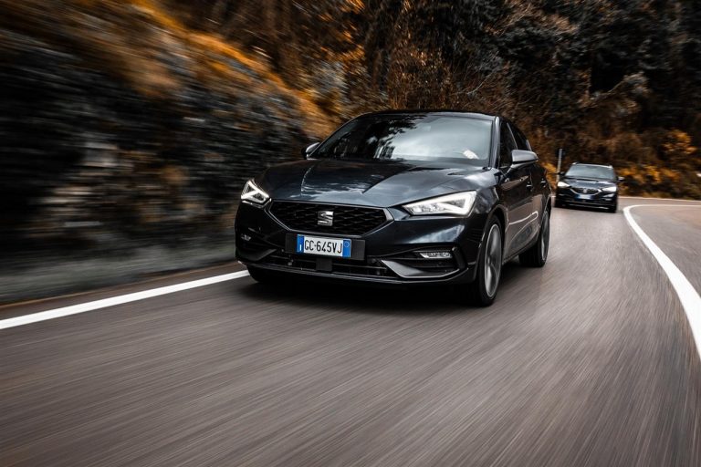 Seat Leon e-Hybrid 2021: immagini ufficiali