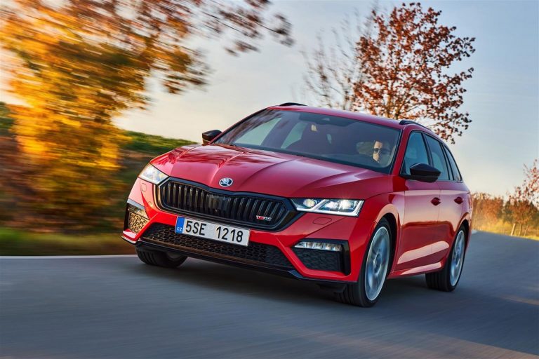 Skoda Octavia RS 2021: immagini ufficiali