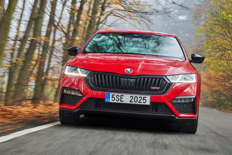 Skoda Octavia RS 2021: immagini ufficiali