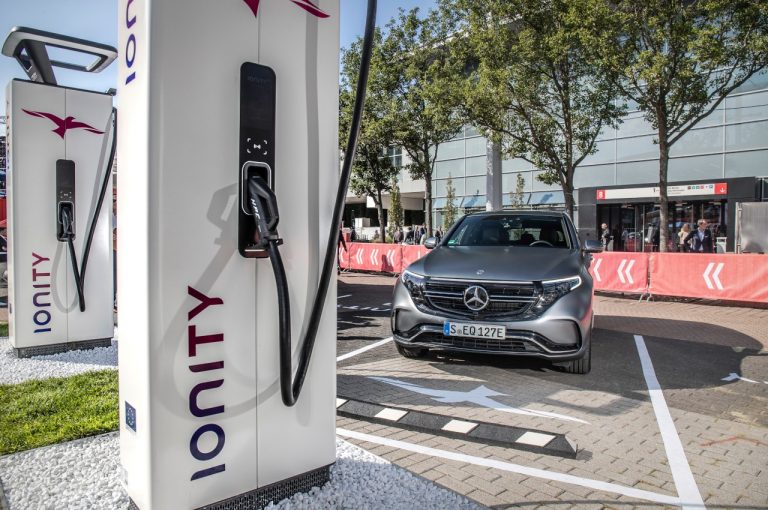 Mercedes EQ Boost, EQ Power, EQ: la gamma elettrificata