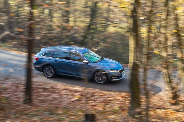 Skoda Octavia Scout 2021: immagini ufficiali