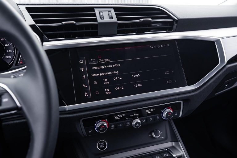 Audi Q3 e Audi Q3 Sportback TFSI e 2021: immagini ufficiali