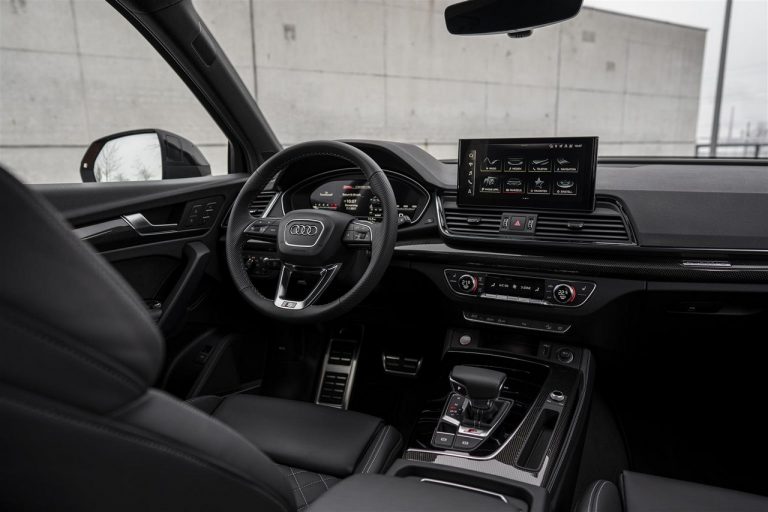 Audi SQ5 Sportback TDI 2021: immagini ufficiali