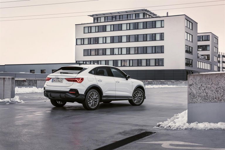 Audi Q3 e Audi Q3 Sportback TFSI e 2021: immagini ufficiali