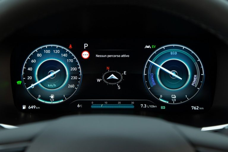Hyundai Santa Fe 20th Anniversary 2021: immagini ufficiali
