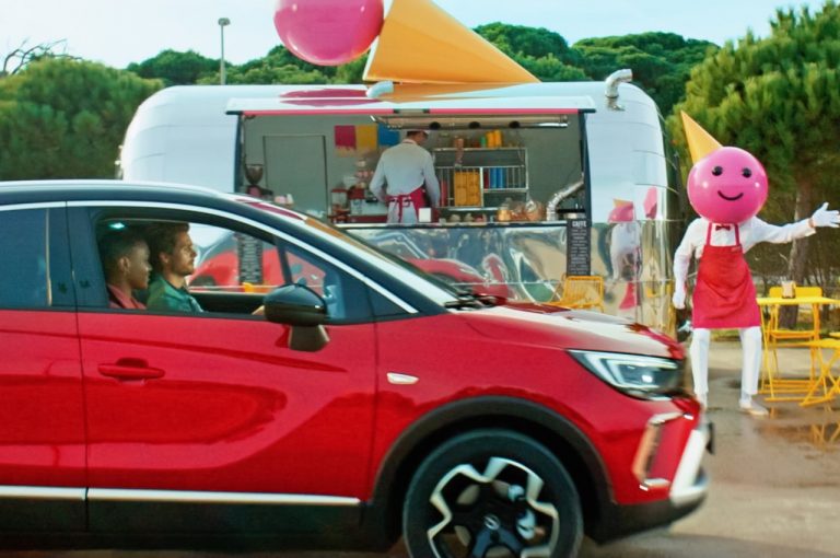 Opel Crossland 2021: immagini ufficiali