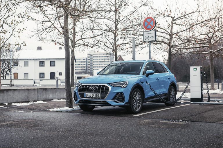 Audi Q3 e Audi Q3 Sportback TFSI e 2021: immagini ufficiali