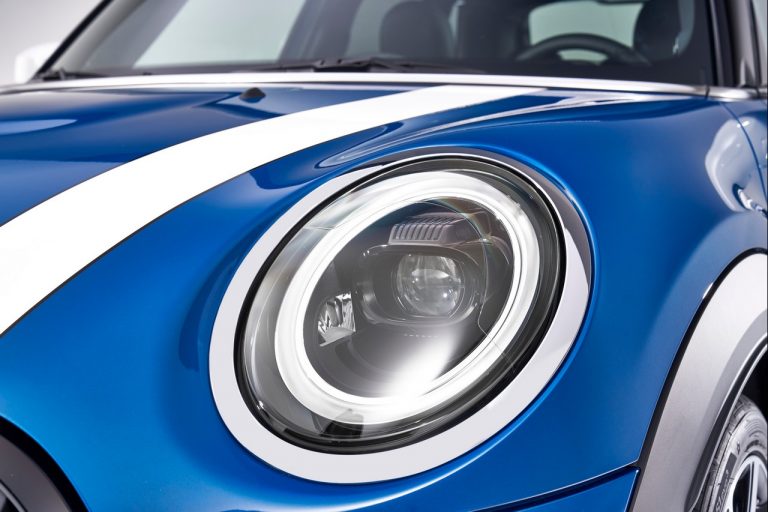 Mini 3 porte, Mini 5 porte e Mini Cabrio 2021: immagini ufficiali