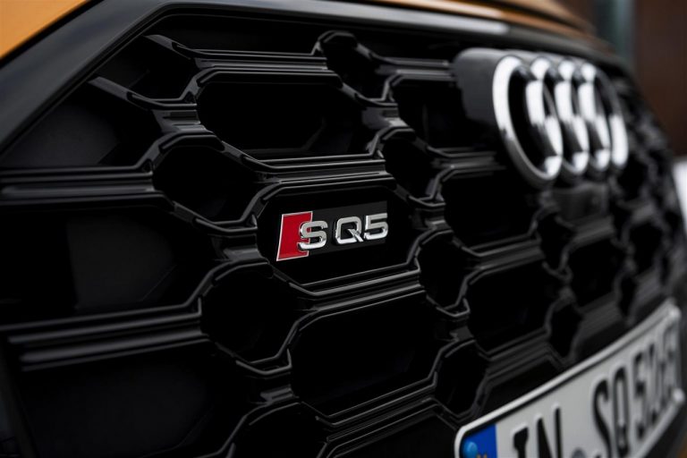 Audi SQ5 Sportback TDI 2021: immagini ufficiali