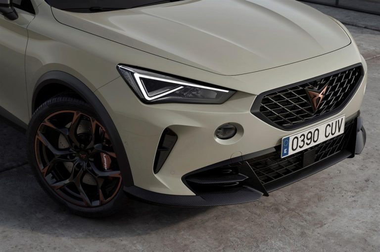 Cupra Formentor VZ5 2021: immagini ufficiali