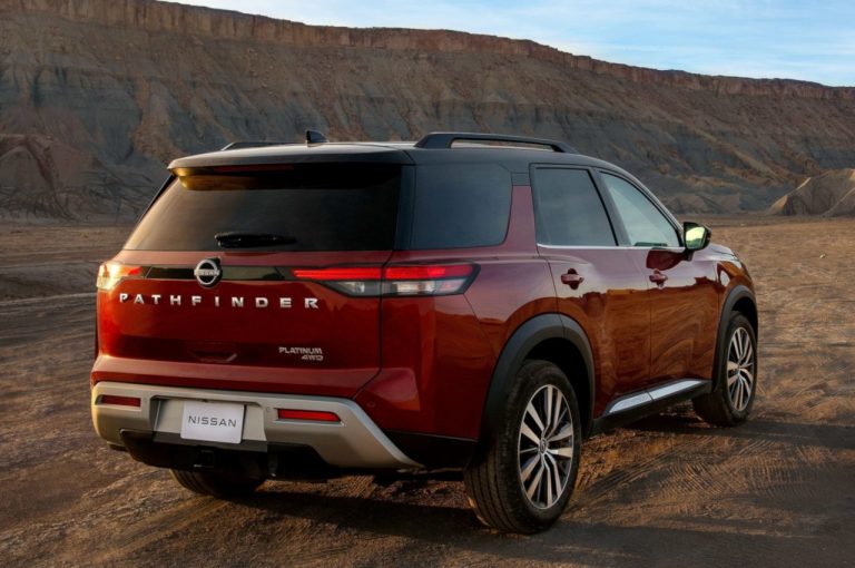 Nissan Pathfinder 2021: immagini ufficiali
