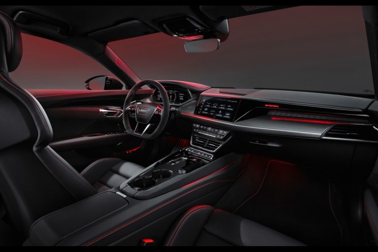Audi e-tron GT 2021: immagini ufficiali
