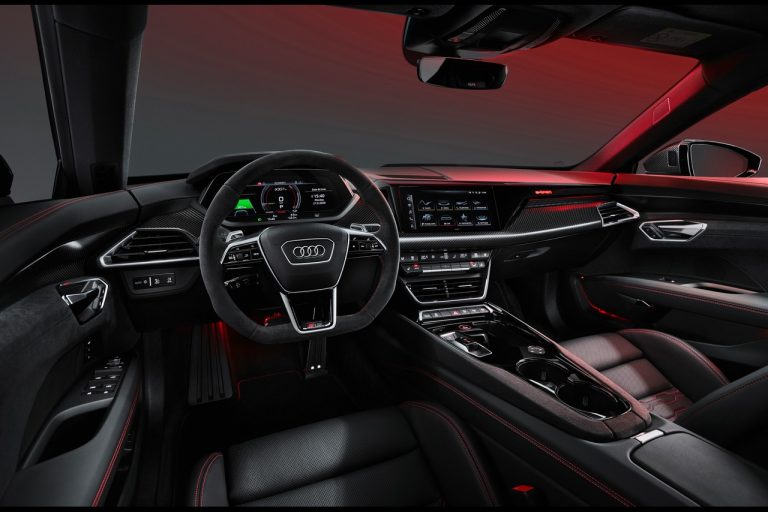 Audi e-tron GT 2021: immagini ufficiali