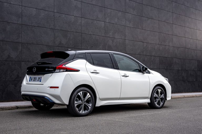 Nissan Leaf10 2021: immagini ufficiali