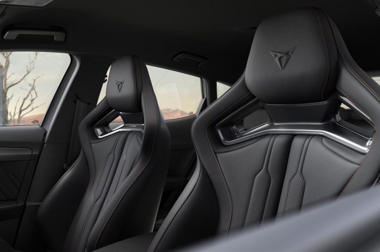 Cupra Formentor VZ5 2021: immagini ufficiali