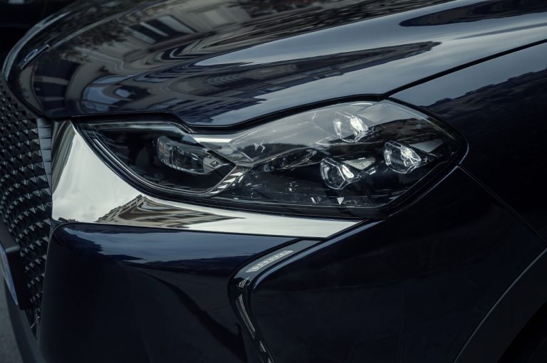 DS 3 Crossback Inès de la Fressange Paris 2021: immagini ufficiali