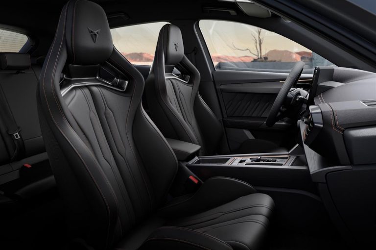 Cupra Formentor VZ5 2021: immagini ufficiali