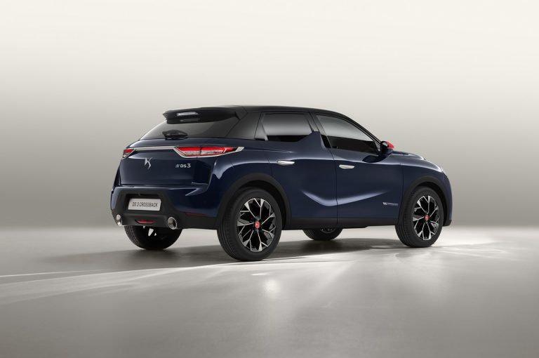 DS 3 Crossback Inès de la Fressange Paris 2021: immagini ufficiali