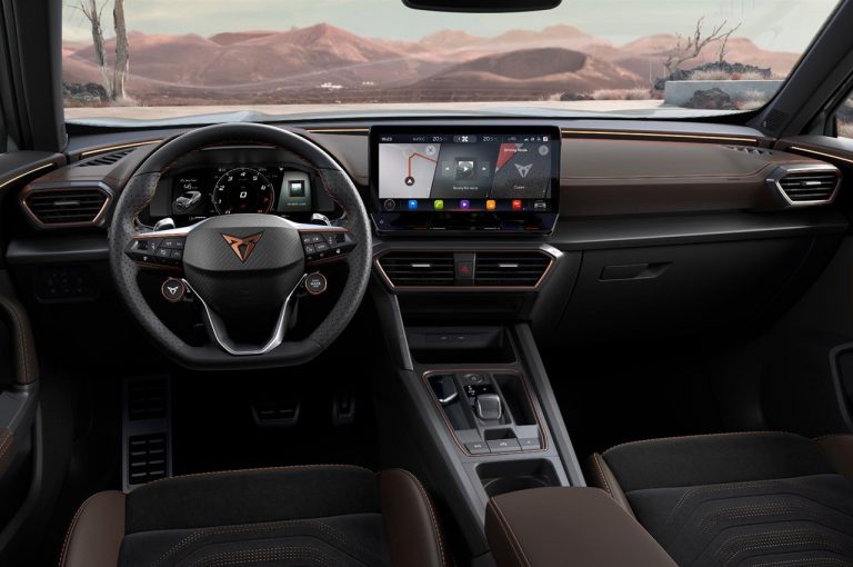 Cupra Formentor VZ5 2021: immagini ufficiali