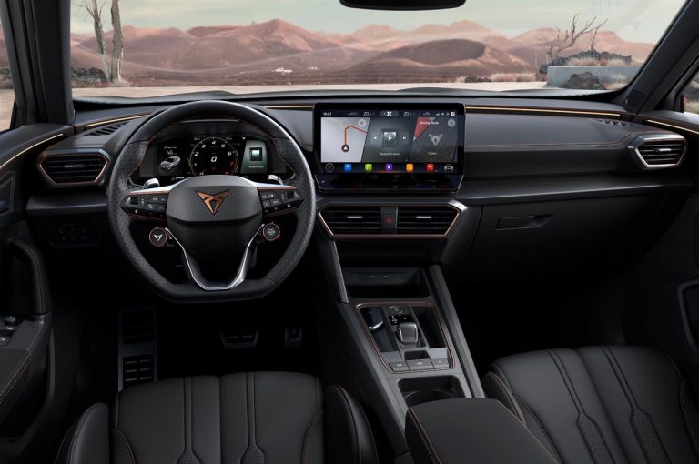 Cupra Formentor VZ5 2021: immagini ufficiali