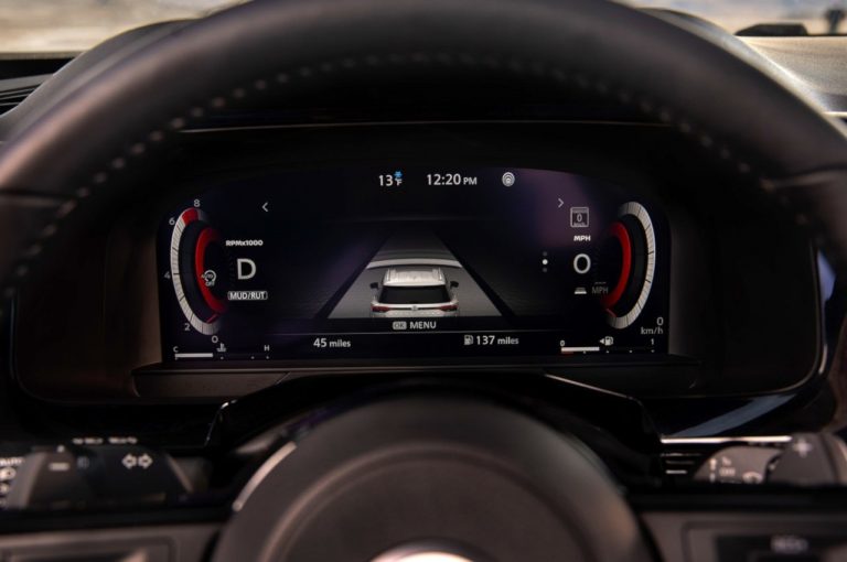 Nissan Pathfinder 2021: immagini ufficiali