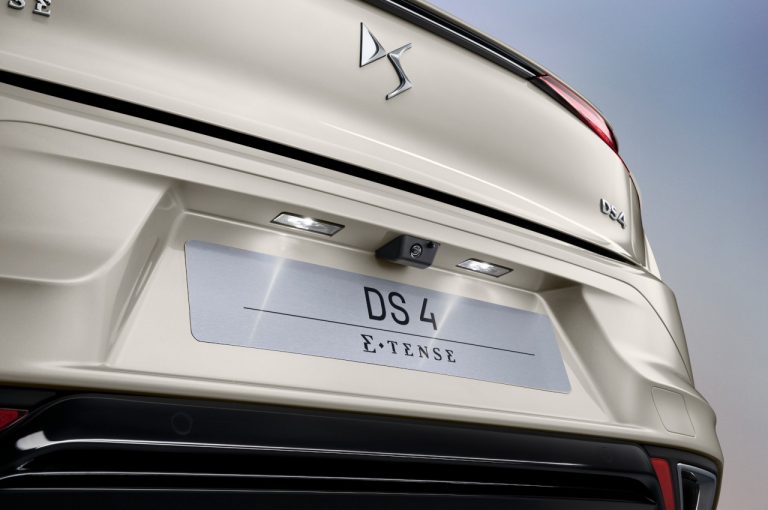 DS4 e DS4 Cross 2021: immagini ufficiali