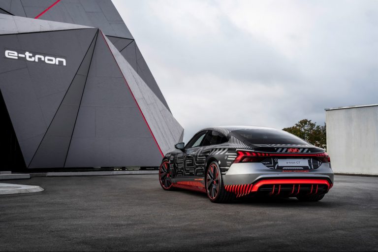 Audi e-tron GT: fasi di sviluppo e produzione